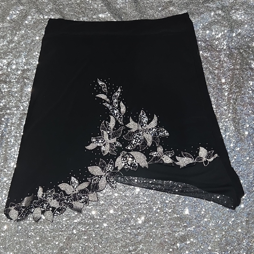 Elegant Black Floral Skirt